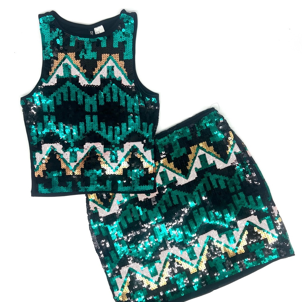 Sequin crop top and skirt | woman-two piece.